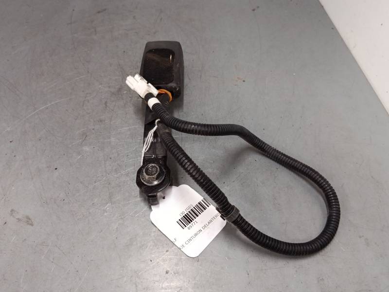 ANCLAJE CINTURON DELANTERO DERECHO 