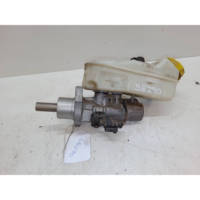 Recambio de bomba freno para volkswagen transporter t5 furgoneta (7ha, 7hh, 7ea, 7eh) 2.0 referencia OEM IAM 7E0611303B  