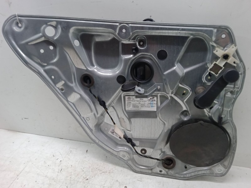 Recambio de elevalunas trasero izquierdo para volkswagen polo iv sedán (9a4, 9a2, 9n2, 9a6) 1.4 referencia OEM IAM W06Q4839401C 
