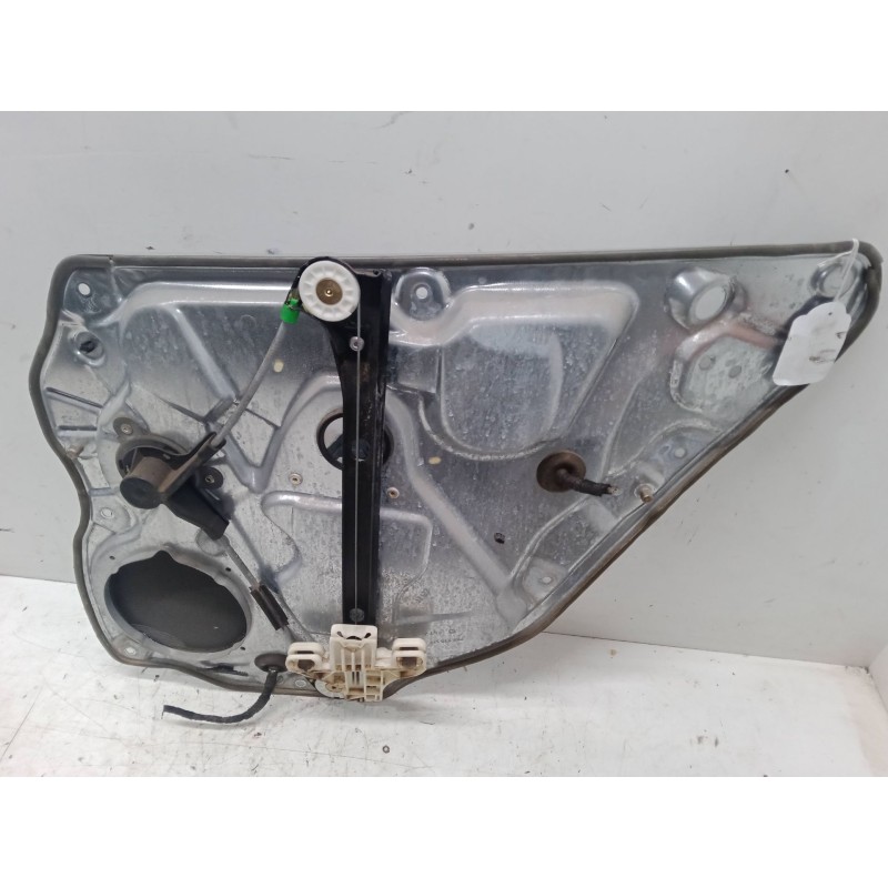 Recambio de elevalunas trasero izquierdo para volkswagen polo iv sedán (9a4, 9a2, 9n2, 9a6) 1.4 referencia OEM IAM W06Q4839401C 