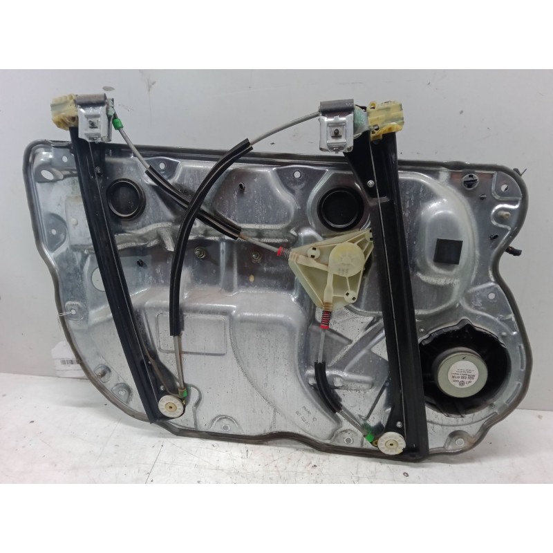 Recambio de elevalunas electrico delantero derecho para volkswagen polo iv sedán (9a4, 9a2, 9n2, 9a6) 1.4 referencia OEM IAM W06