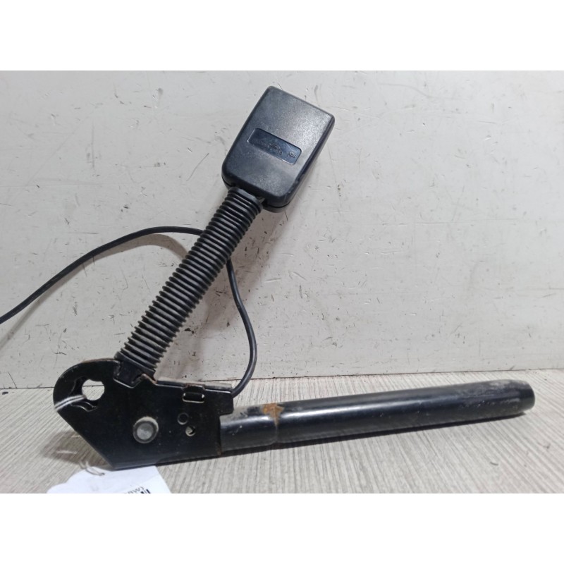 Recambio de anclaje cinturon delantero derecho para ford focus i (daw, dbw) 2.0 16v referencia OEM IAM   