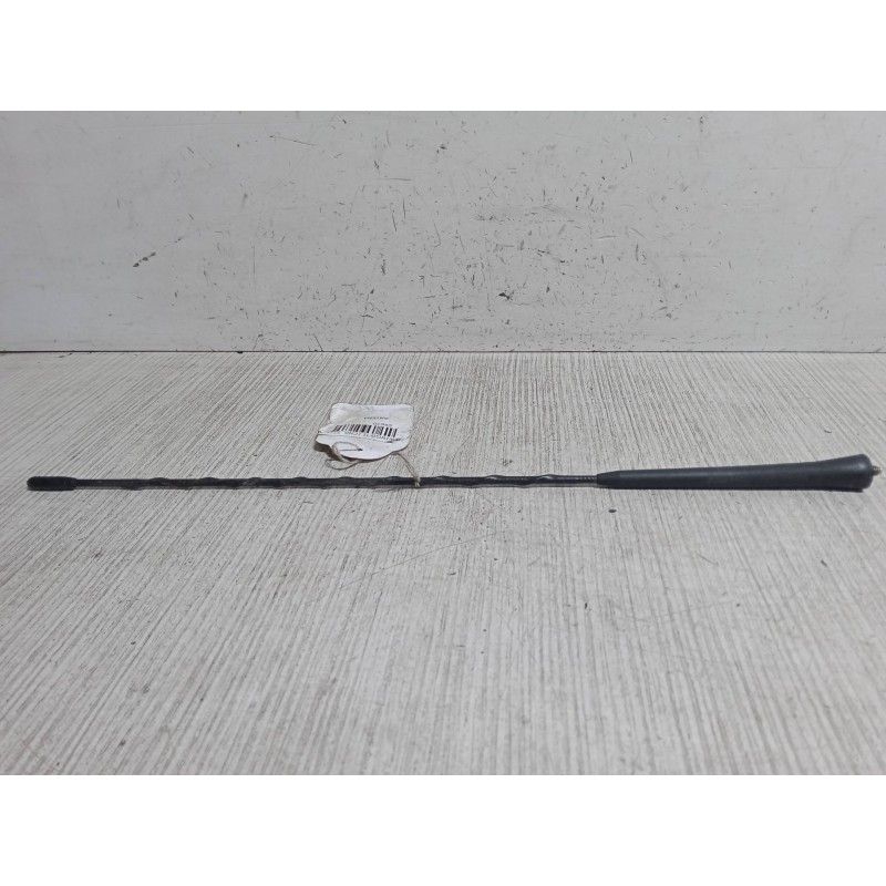 Recambio de antena para renault twingo ii (cn0_) 1.2 16v (cn0k, cn0v) referencia OEM IAM   