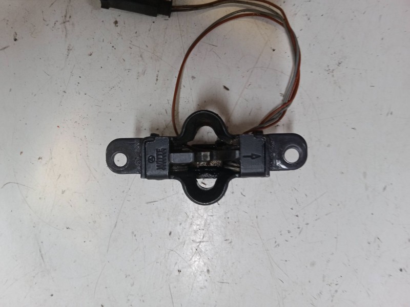 Recambio de cerradura capo para mercedes-benz clase m (w163) ml 400 cdi (163.128) referencia OEM IAM   