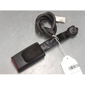 ANCLAJE CINTURON DELANTERO IZQUIERDO 