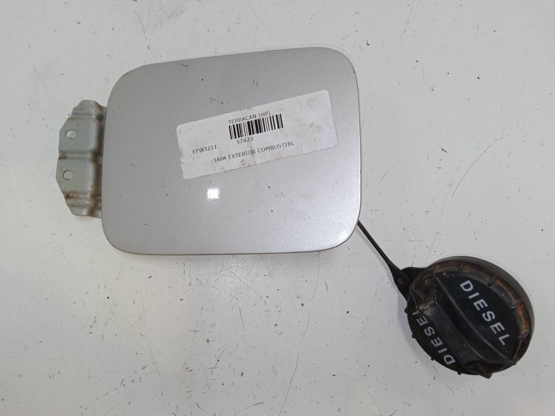 Recambio de tapa exterior combustible para hyundai terracan (hp) 2.9 crdi referencia OEM IAM   