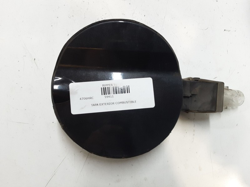 Recambio de tapa exterior combustible para peugeot bipper tepee 1.3 hdi 75 referencia OEM IAM   
