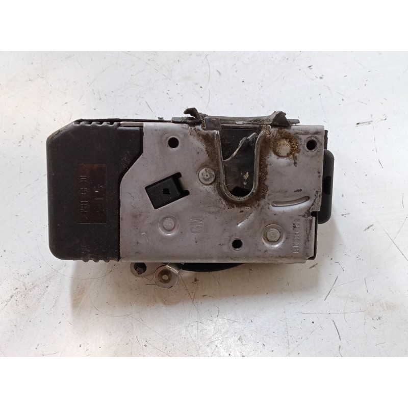 Recambio de cerradura maletero / porton para renault trafic ii furgoneta (fl) 2.0 dci 115 (fl01, fl0u) referencia OEM IAM 820000