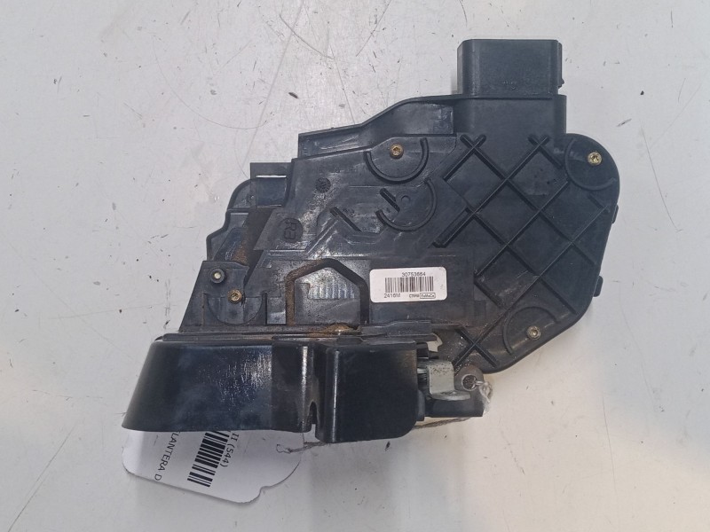 Recambio de cerradura puerta delantera derecha para volvo s40 ii (544) 1.6 d referencia OEM IAM 30753664  