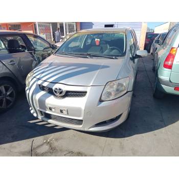 TOYOTA AURIS (_E15_) de desguace