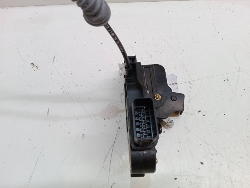 Recambio de cerradura puerta trasera izquierda para volvo s40 ii (544) 1.6 d referencia OEM IAM   