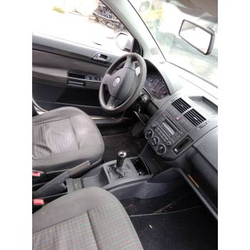 VOLKSWAGEN POLO IV (9N_, 9A_)