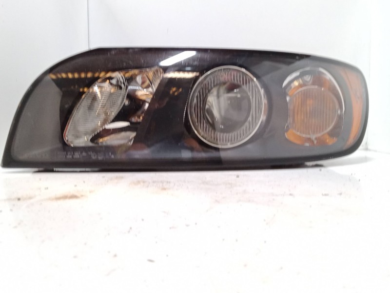 Recambio de faro izquierdo para volvo s40 ii (544) 1.6 d referencia OEM IAM   