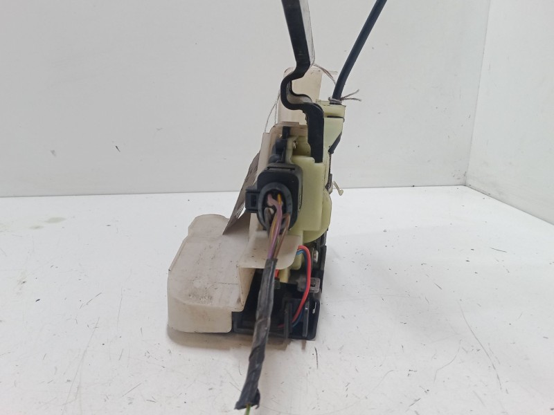 Recambio de cerradura puerta delantera derecha para volkswagen transporter t5 furgoneta (7ha, 7hh, 7ea, 7eh) 2.0 referencia OEM 