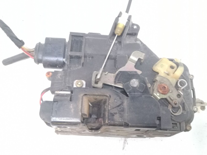 Recambio de cerradura puerta delantera derecha para audi a6 c5 avant (4b5) 2.5 tdi referencia OEM IAM   