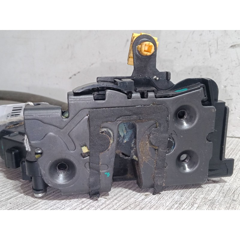 Recambio de cerradura puerta delantera izquierda para ford ka+ iii (uk, fk) 1.2 ti-vct referencia OEM IAM   