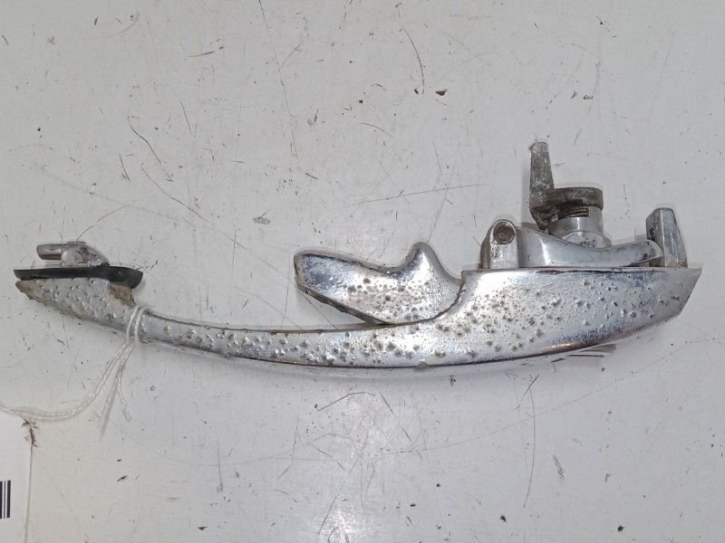 Recambio de maneta exterior puerta delantera derecha para volkswagen escarabajo 1303 1.2 (13) referencia OEM IAM   