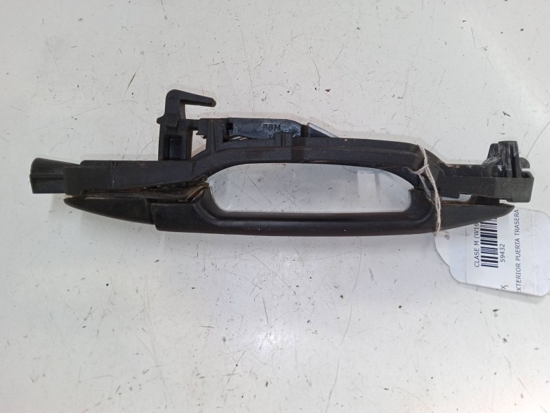 Recambio de maneta exterior puerta trasera izquierda para mercedes-benz clase m (w163) ml 400 cdi (163.128) referencia OEM IAM  