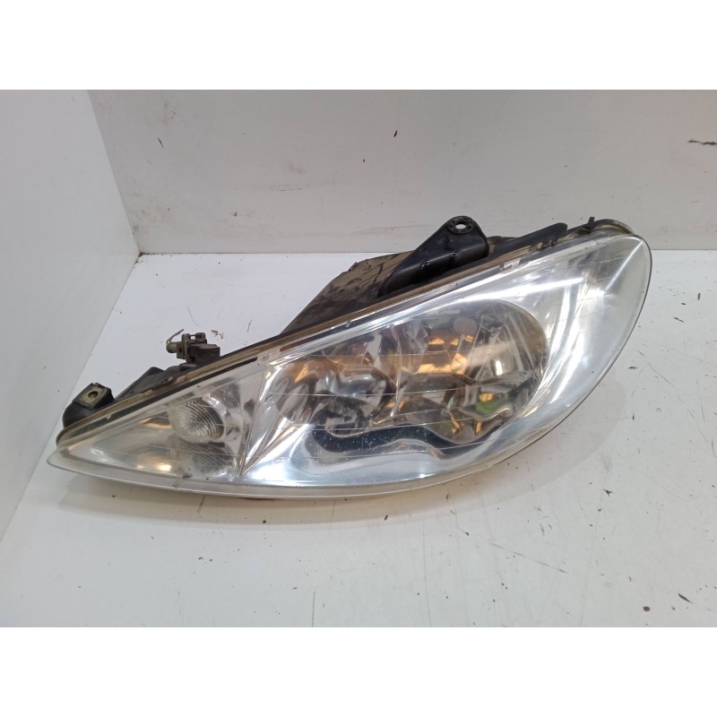 Recambio de faro izquierdo para peugeot 206 hatchback (2a/c) 1.6 hdi 110 referencia OEM IAM   