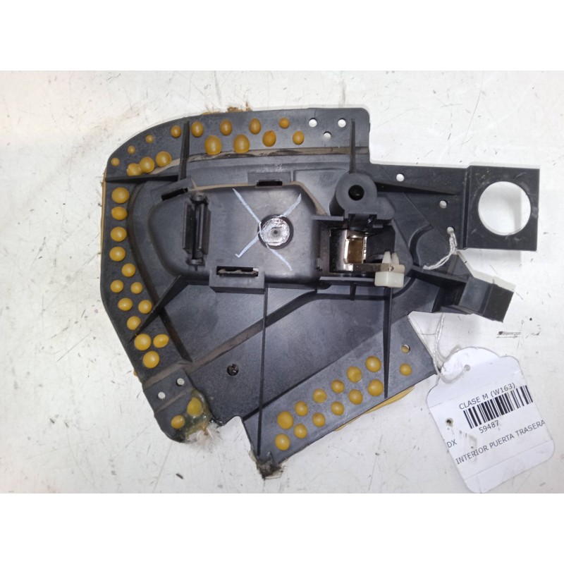 Recambio de maneta interior puerta trasera izquierda para mercedes-benz clase m (w163) ml 400 cdi (163.128) referencia OEM IAM  