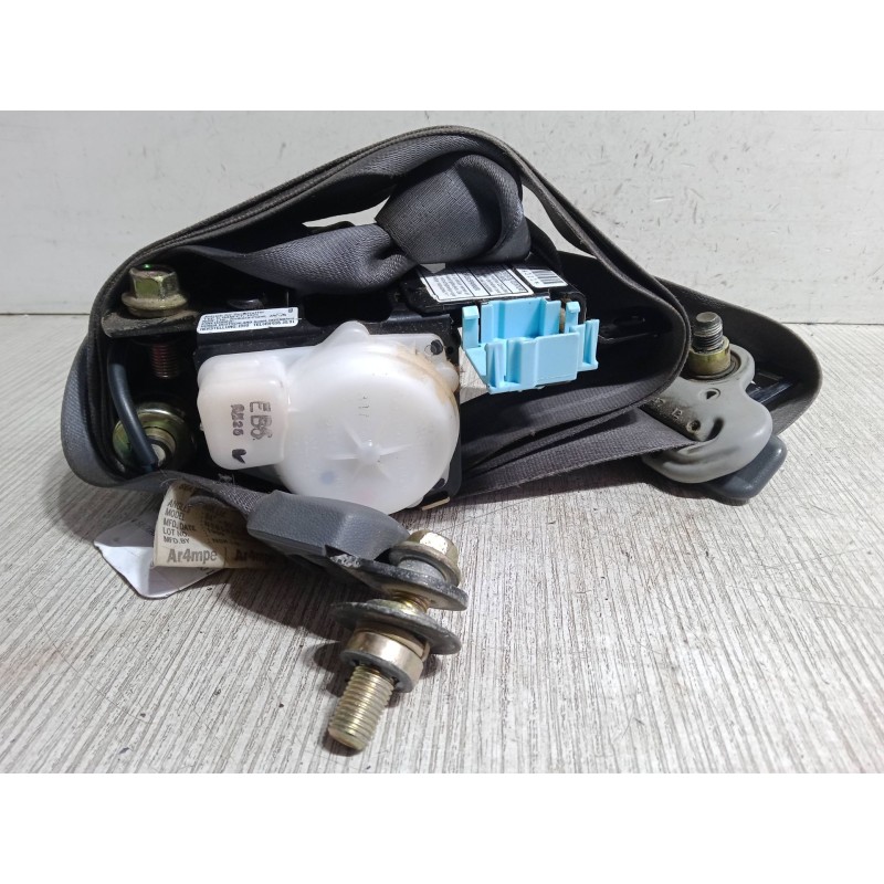 Recambio de cinturon seguridad delantero izquierdo para honda cr-v i (rd) 2.0 16v 4wd (rd1, rd3) referencia OEM IAM   