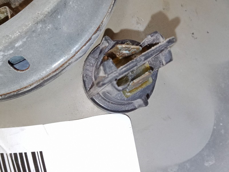 Recambio de faro izquierdo para volkswagen escarabajo 1303 1.2 (13) referencia OEM IAM   