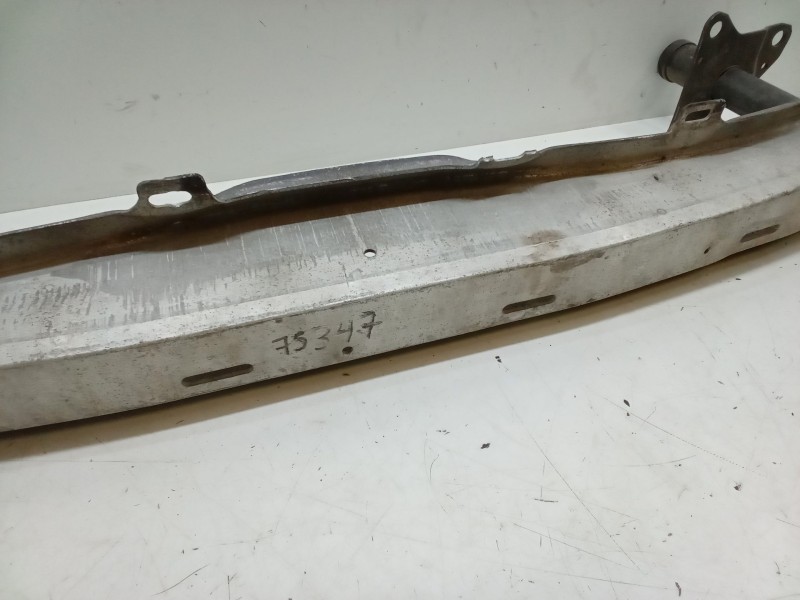 Recambio de refuerzo paragolpes delantero para audi a4 b5 (8d2) 2.4 quattro referencia OEM IAM   