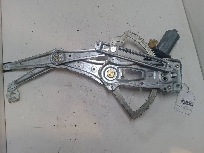 Recambio de elevalunas electrico delantero derecho para mercedes-benz clase m (w163) ml 400 cdi (163.128) referencia OEM IAM 600