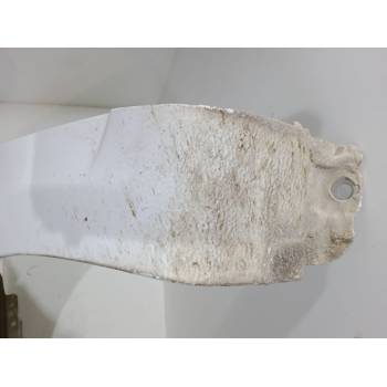 ALETA DELANTERA IZQUIERDA 