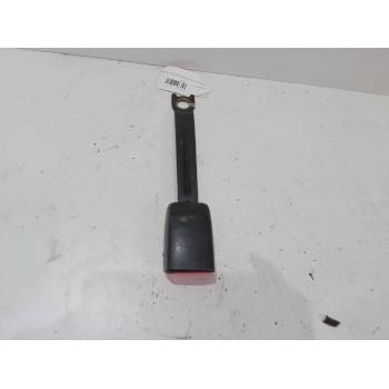 ANCLAJE CINTURON DELANTERO DERECHO 