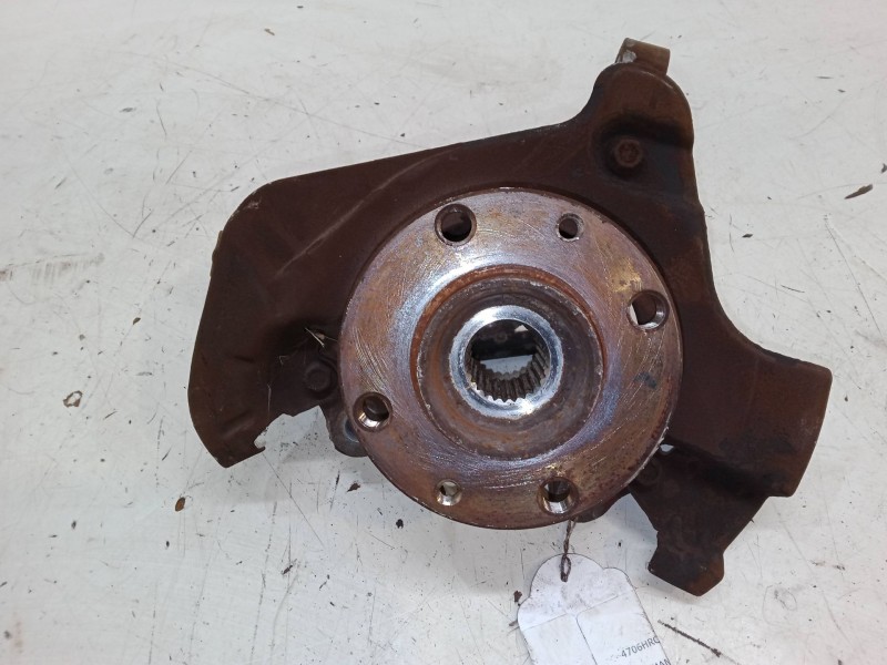 Recambio de mangueta delantera izquierda para peugeot bipper tepee 1.3 hdi 75 referencia OEM IAM   