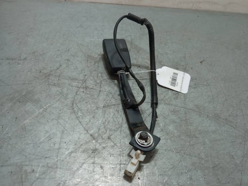 ANCLAJE CINTURON DELANTERO IZQUIERDO 