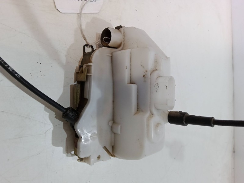 Recambio de cerradura puerta delantera derecha para renault laguna ii (bg0/1_) 1.9 dci (bg1a, bg1w, bg0g) referencia OEM IAM   