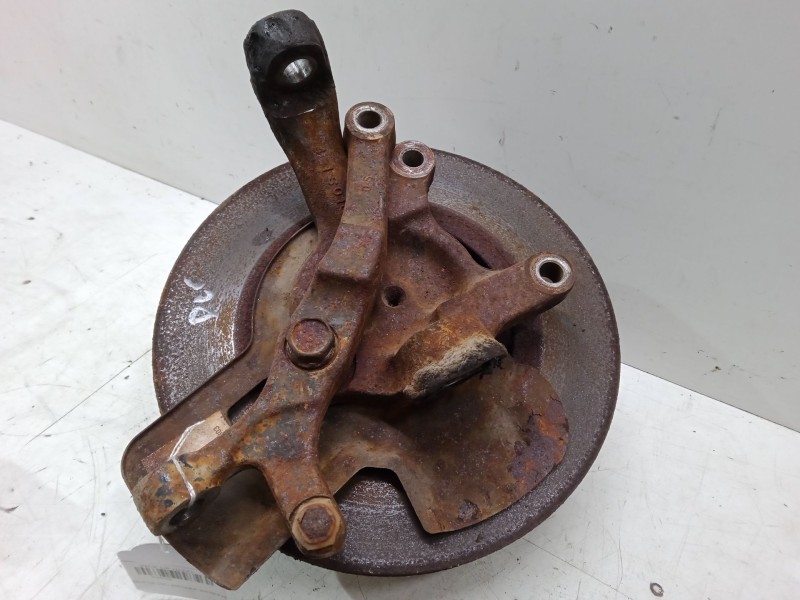 Recambio de mangueta delantera derecha para nissan pick up (d22) 2.5 d referencia OEM IAM   