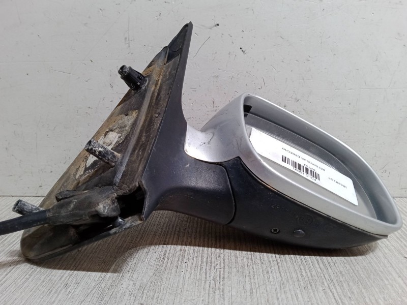 Recambio de retrovisor derecho para volkswagen polo (6n2) 1.0 referencia OEM IAM   