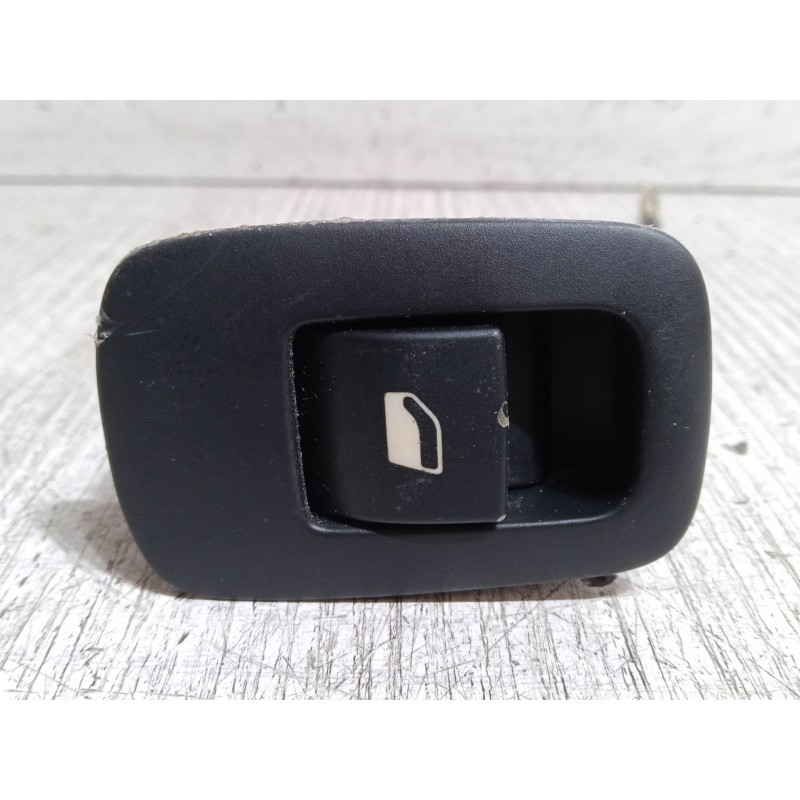 Recambio de mando elevalunas trasero derecho para citroën c4 picasso i monospace (ud_) 2.0 hdi 150 referencia OEM IAM   