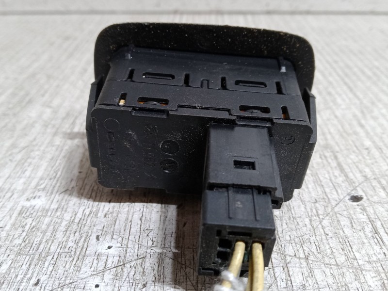 Recambio de mando elevalunas trasero derecho para citroën c4 picasso i monospace (ud_) 2.0 hdi 150 referencia OEM IAM   