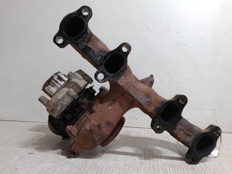 Recambio de turbo para seat leon (1p1) 1.9 tdi referencia OEM IAM   