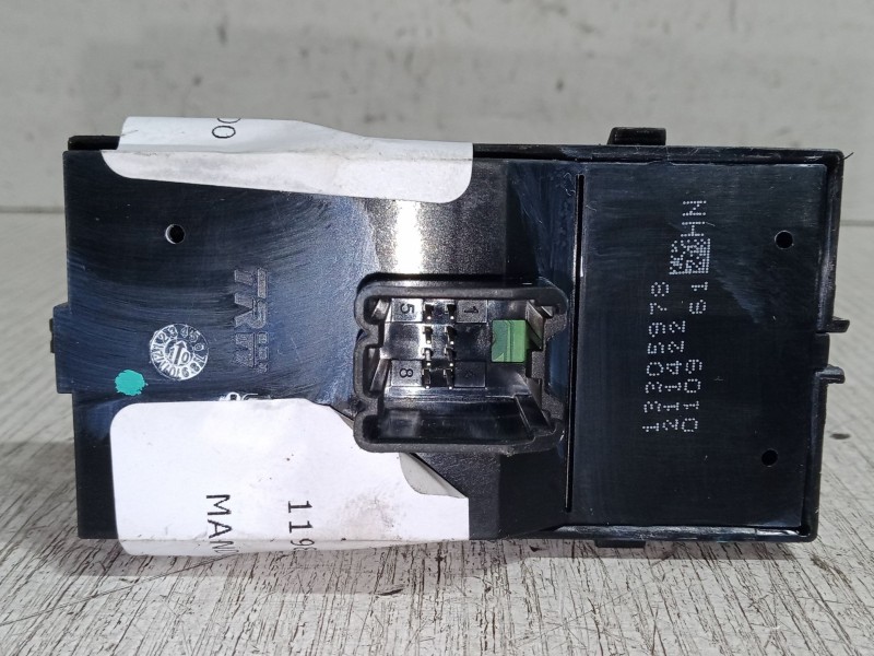 Recambio de mando elevalunas delantero izquierdo para opel astra j (p10) 1.7 cdti (68) referencia OEM IAM   