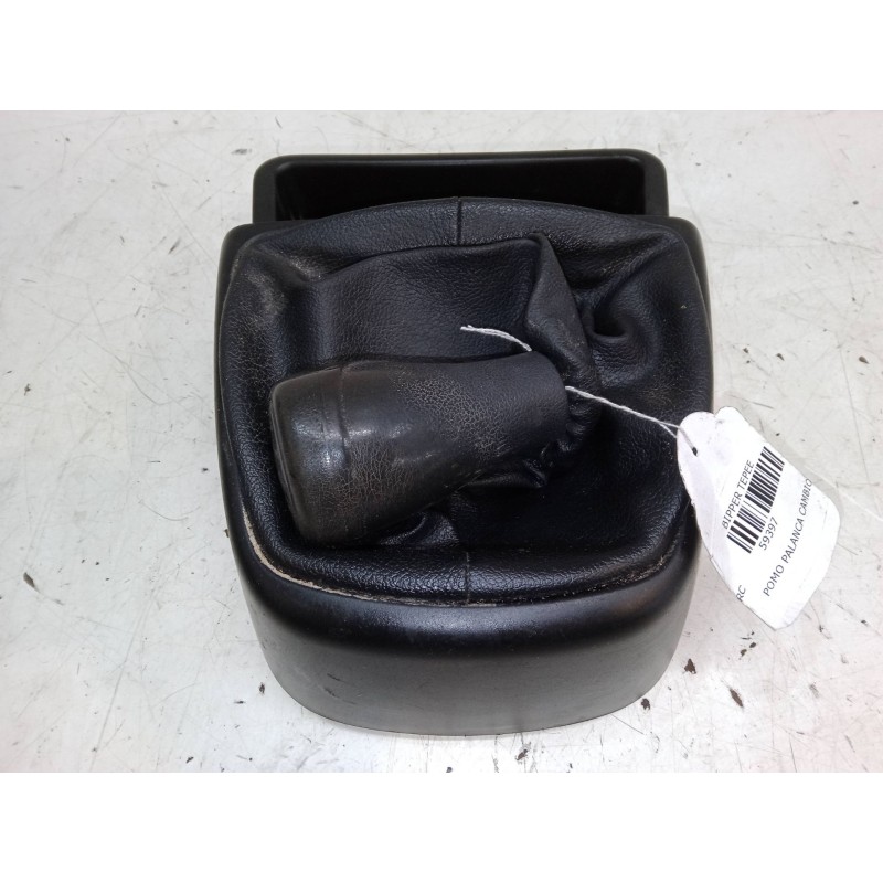 Recambio de pomo palanca cambio para peugeot bipper tepee 1.3 hdi 75 referencia OEM IAM 7354997640E  