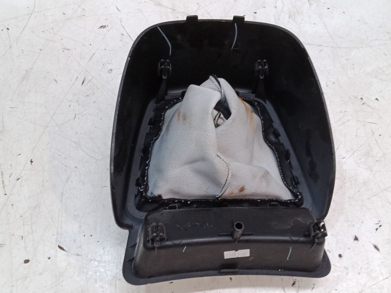 Recambio de pomo palanca cambio para peugeot bipper tepee 1.3 hdi 75 referencia OEM IAM 7354997640E  