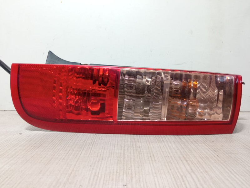 Recambio de piloto trasero derecho para tata indigo (4_v2) 1.4 d referencia OEM IAM 1877-01-00R   Recambio de piloto trasero derecho para tata indigo (4_v2) 1.4 d referencia OEM IAM 1877-01-00R