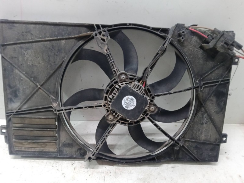 Recambio de electroventilador para volkswagen caddy iii furgoneta/monovolumen (2ka, 2kh, 2ca, 2ch) 1.9 tdi 4motion referencia OE
