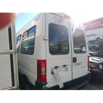 PEUGEOT BOXER Autobús (244, Z_) de desguace