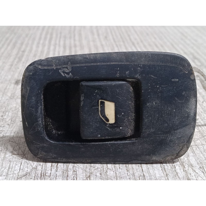 Recambio de mando elevalunas trasero izquierdo para peugeot 307 cc (3b) 2.0 16v referencia OEM IAM   