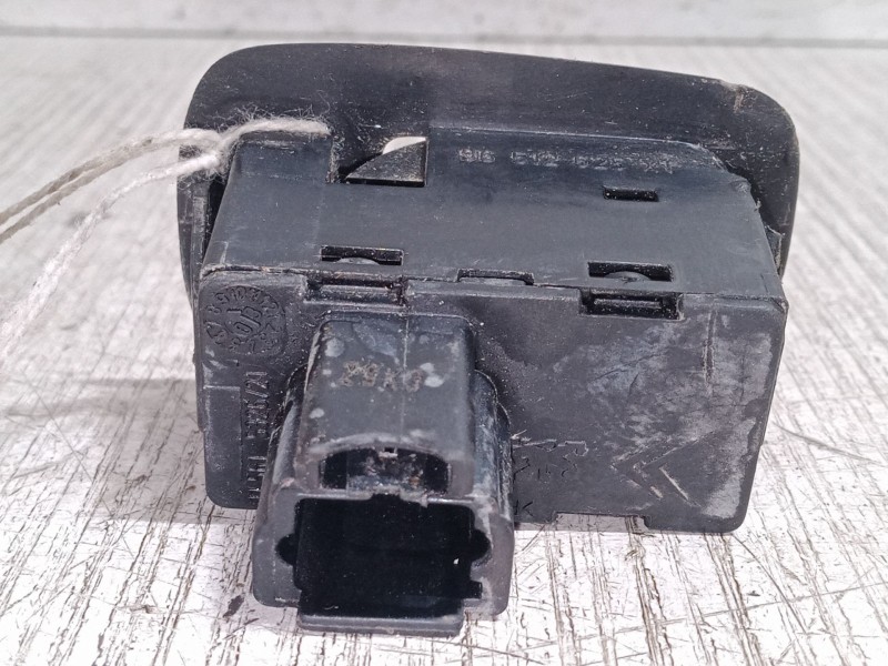 Recambio de mando elevalunas trasero izquierdo para peugeot 307 cc (3b) 2.0 16v referencia OEM IAM   