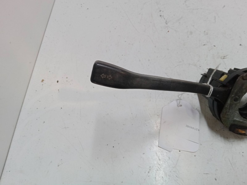 Recambio de mando luces para volkswagen escarabajo 1303 1.2 (13) referencia OEM IAM   