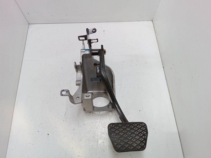 Recambio de pedal freno para bmw x5 (e53) 3.0 d referencia OEM IAM   