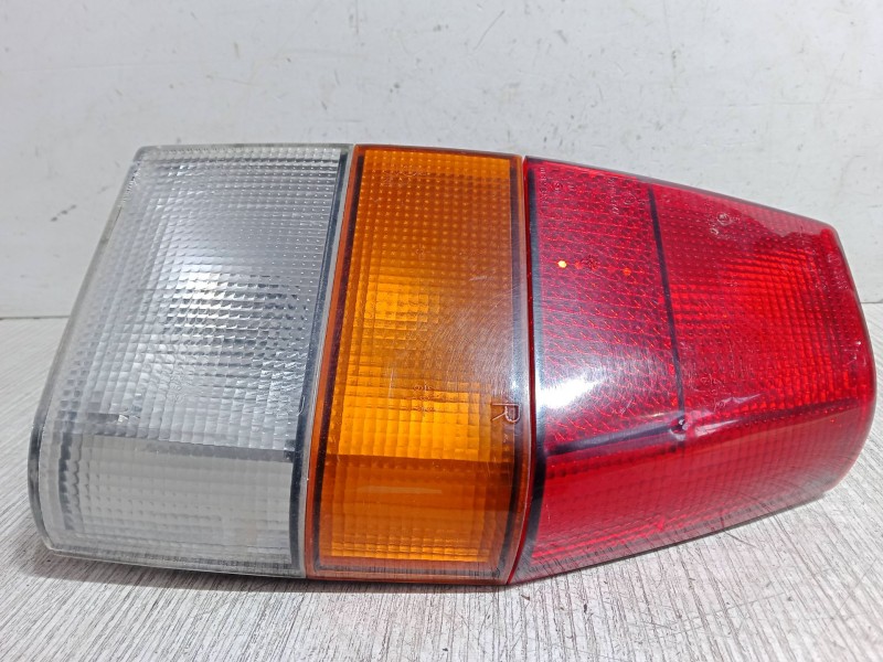 Recambio de piloto trasero derecho para volkswagen polo ii (86c, 80) 1.0 referencia OEM IAM   