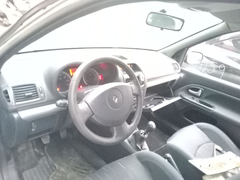 renault clio ii (bb_, cb_) del año 2004